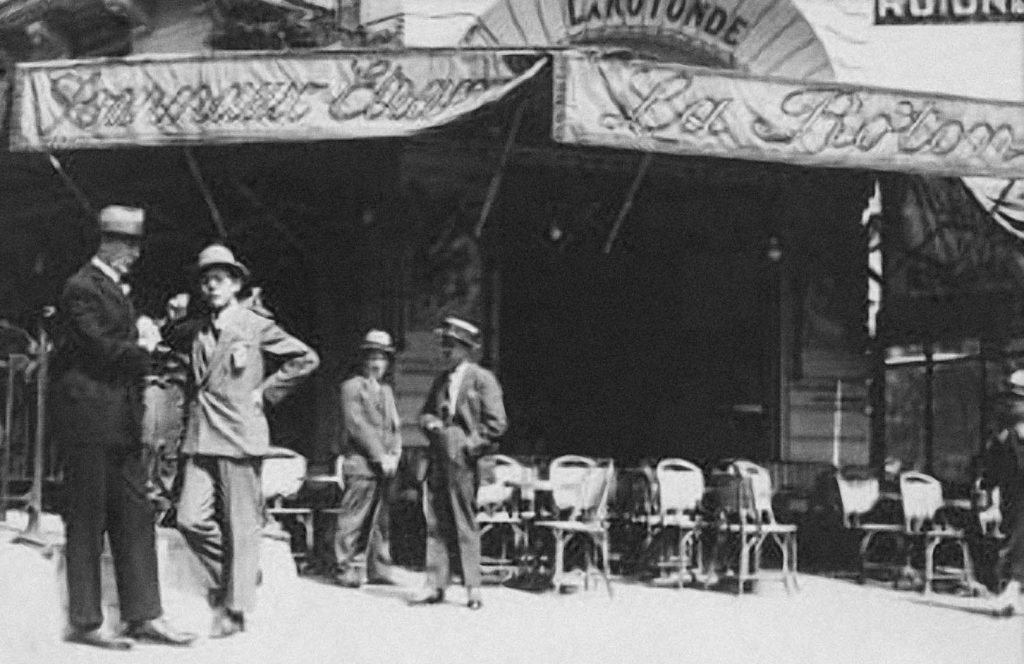 Bohuslav Martinu˚ and Jaroslav Jezek at La Rotonde Café Paris.